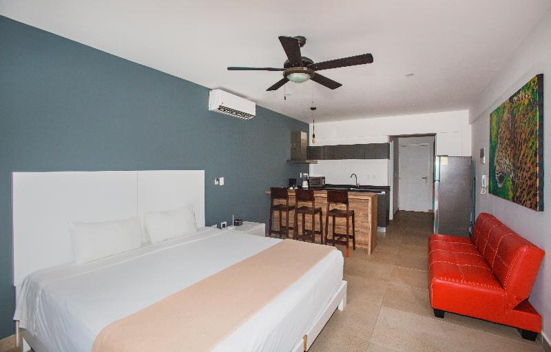 Studio 30 Condhotel By Nah Hotels Playa del Carmen Esterno foto